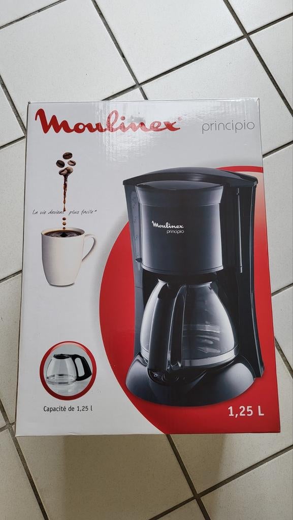Koffiezetapparaat moulinex, Ophalen, Koffiemachine, Gemalen koffie, Zo goed als nieuw