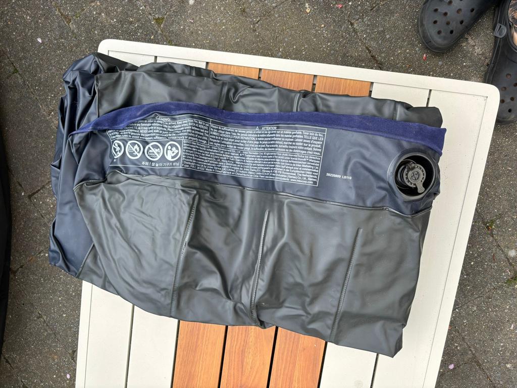 Intex Luchtbed 2-persoons, Ophalen, Zo goed als nieuw, 2-persoons
