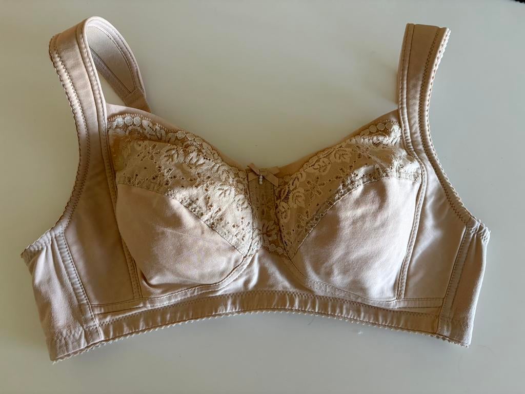 Miss Mary of Sweden Lovely Lace bh - katoen - 90b, Kleding | Dames, Ophalen of Verzenden, Beige, BH