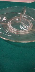 vintage hapjes schaal glas 3 vlakken, Verzamelen, Retro, Ophalen of Verzenden