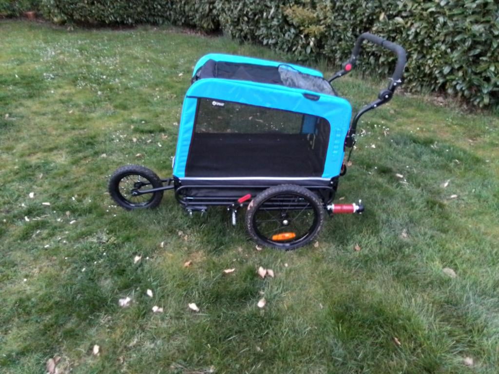 Hondenkar luchtbanden voor wandelen of achter fiets  groot, Ophalen of Verzenden, Zo goed als nieuw