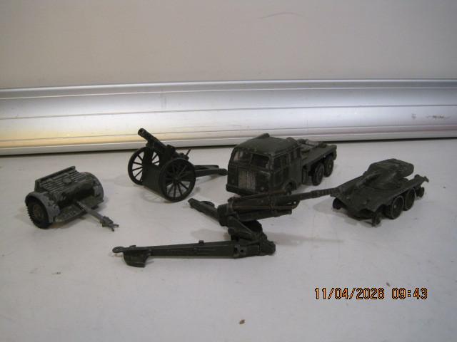 leger metalen speelgoed dinky toys meccano 1 koop (385), Ophalen of Verzenden