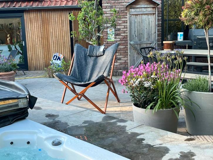 Antraciet Vlinderstoel Campingstoel - Lesli Living, Tuin en Terras, Tuinstoelen, Nieuw, Inklapbaar, Ophalen of Verzenden