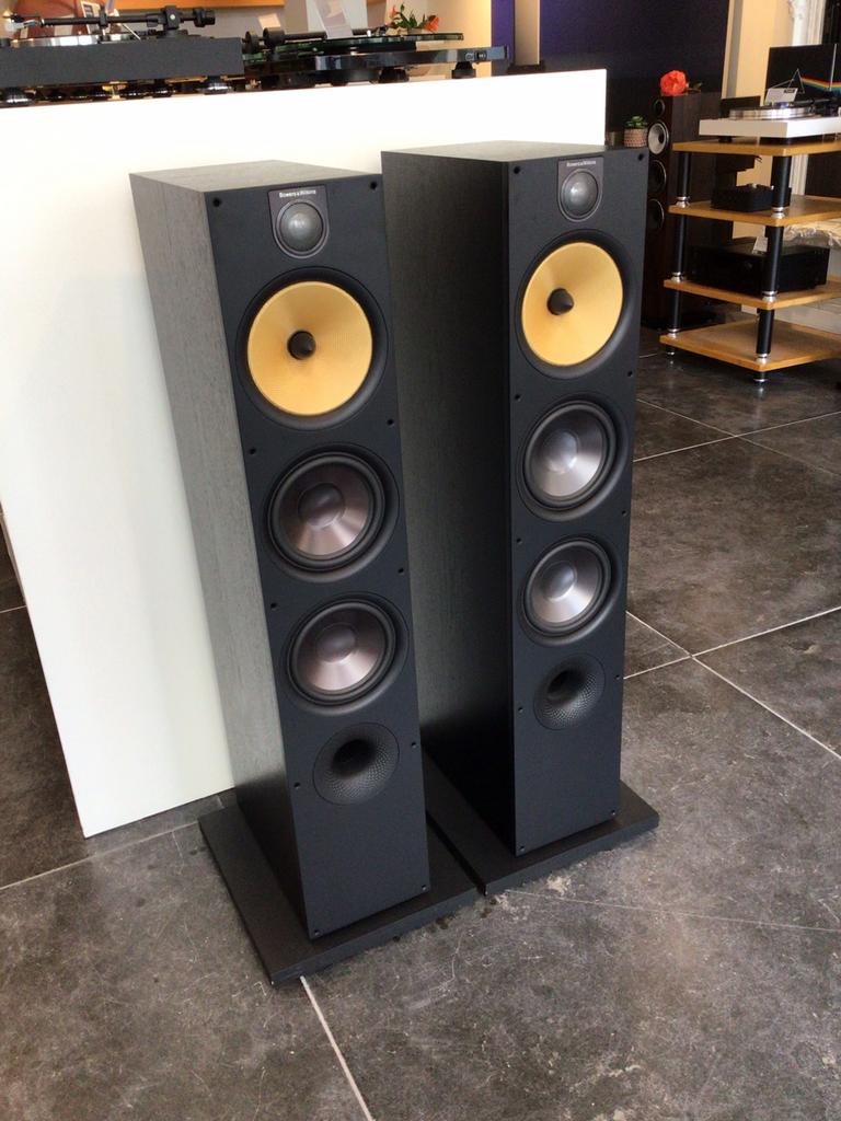 B&W 683 S2 Black Ash in zeer goede staat met garantie, Ophalen, Zo goed als nieuw, Bowers & Wilkins (B&W), 120 watt of meer