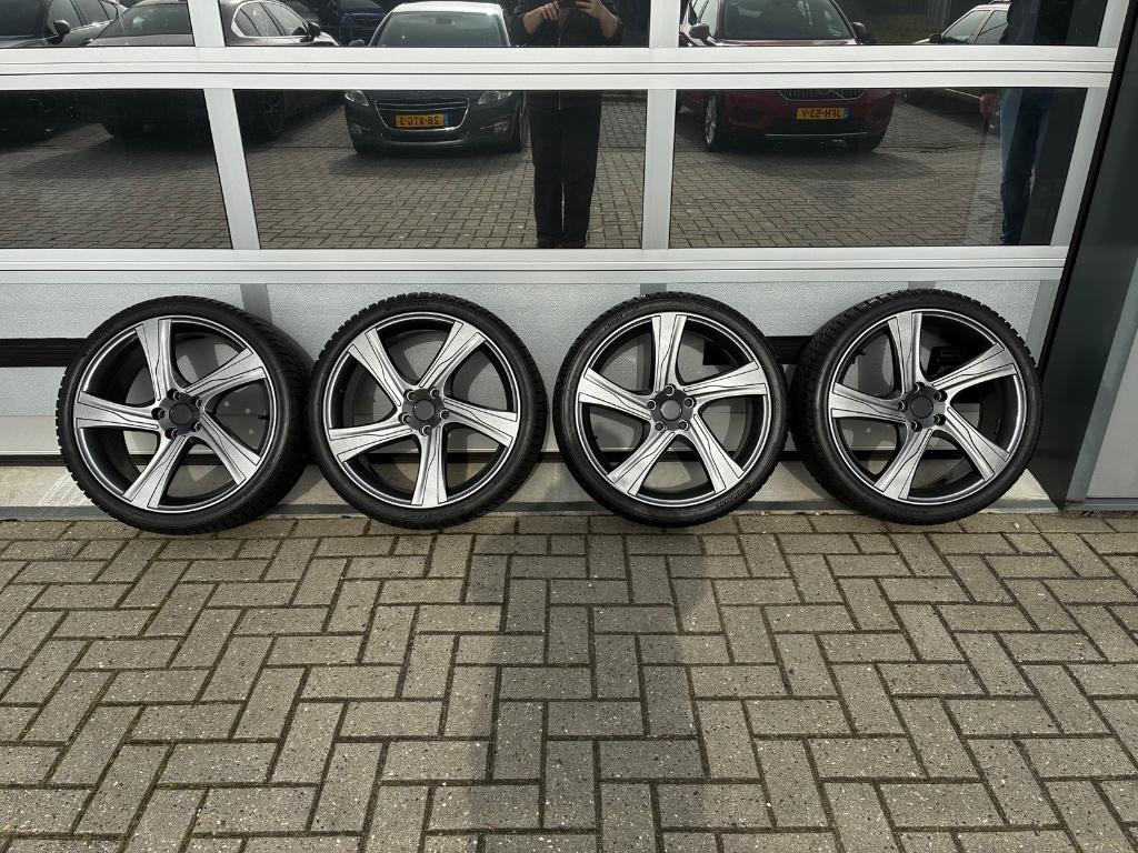 Velgen, Auto-onderdelen, Banden en Velgen, Gebruikt, Velg(en), Winterbanden, 235 mm