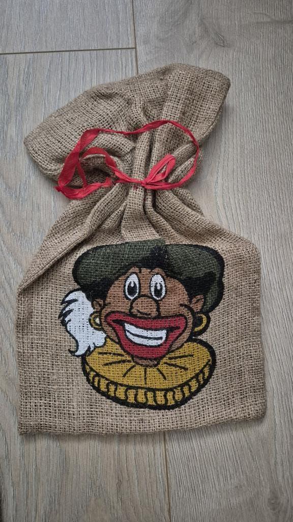 sint zakken 2x, Diversen, Sinterklaas, Ophalen, Nieuw