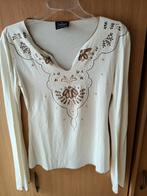 Crèmekleurige Twiggy top met lange mouwen en borduursel, Kleding | Dames, Maat 38/40 (M), Beige, Ophalen of Verzenden, Zo goed als nieuw