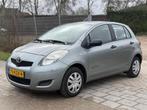Toyota Yaris 1.0 VVTi Acces AIRCO ELEKPAKKET TREKHAAK, Auto's, Toyota, Voorwielaandrijving, Emergency brake assist, 750 kg, Bedrijf