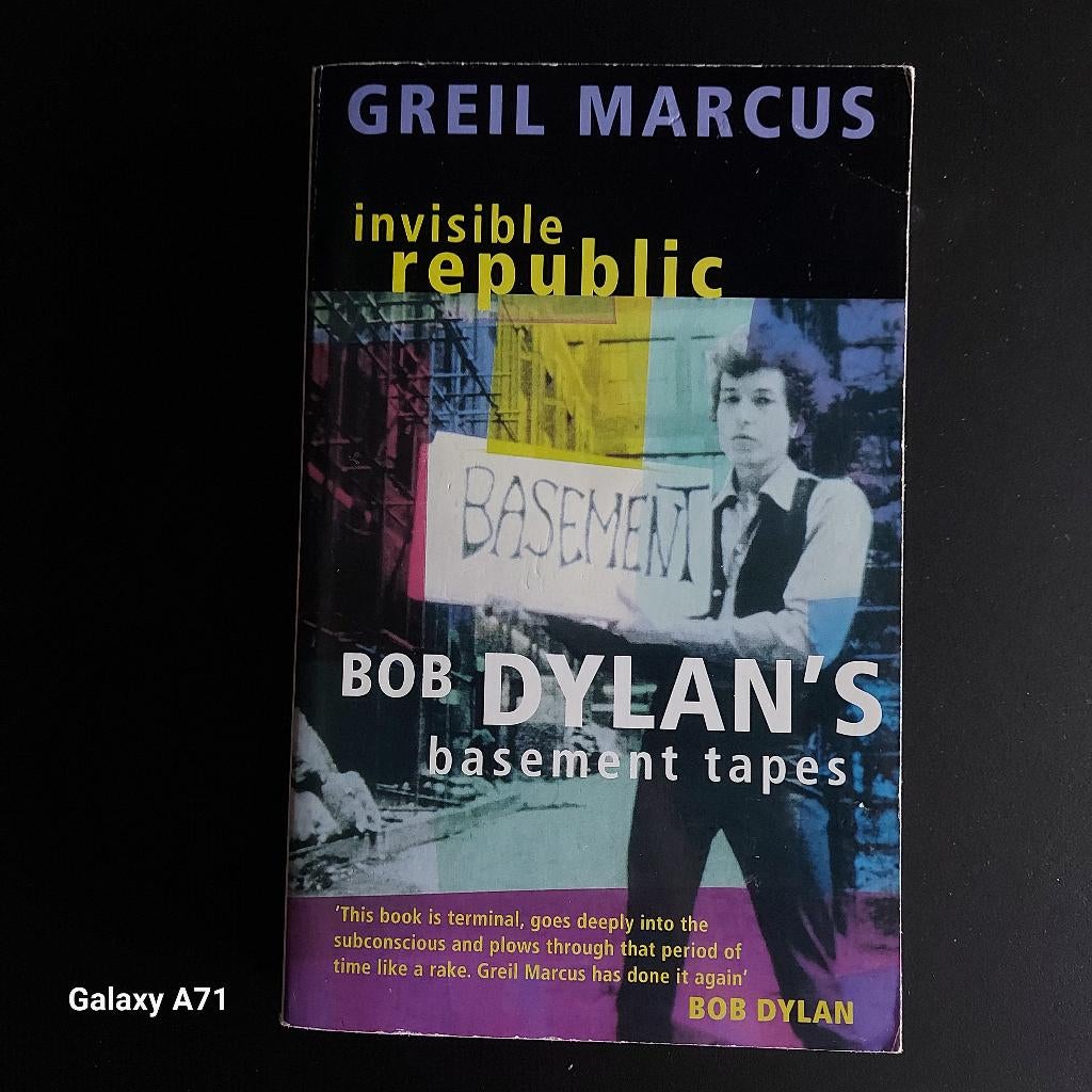 Boek Bob Dylan's Basement Tapes (Greil Marcus), Ophalen of Verzenden, Gelezen, Artiest