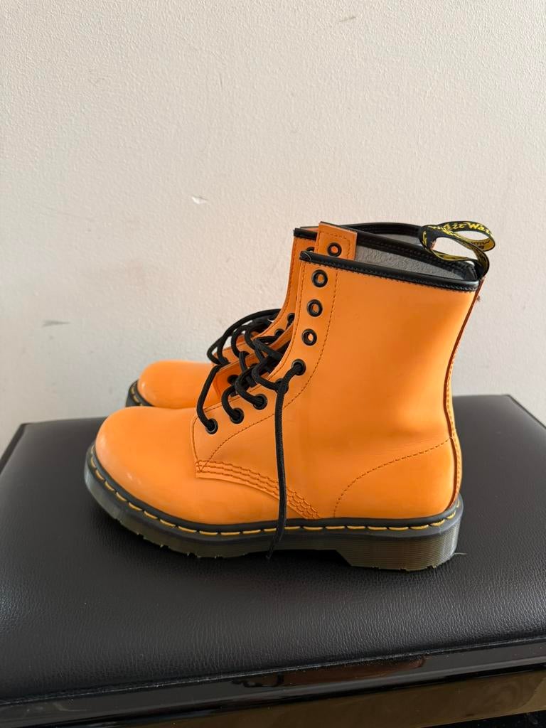 Dr Martens Pascal maat 38 oranje, Ophalen of Verzenden, Zo goed als nieuw, Oranje