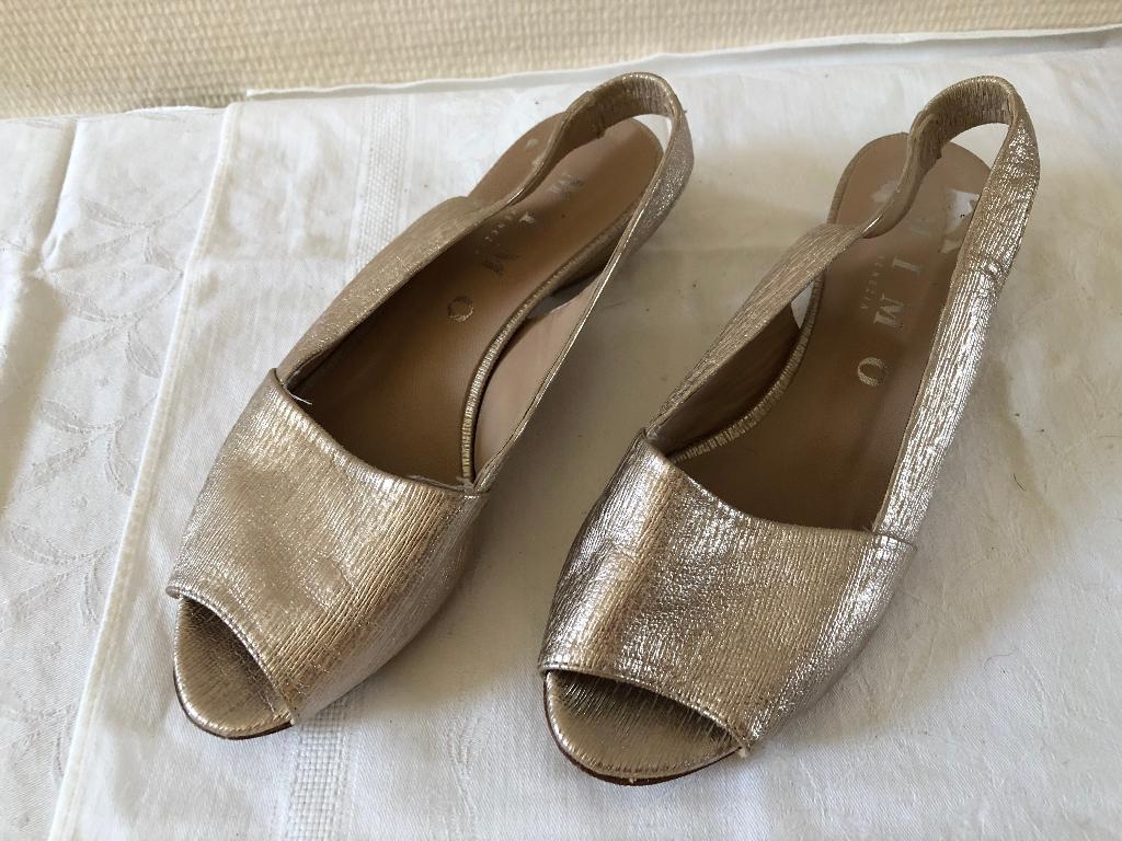 Dames Schoenen Maat 34 Goud Mimo, Kleding | Dames, Schoenen, Ophalen, Gedragen, Overige kleuren, Sandalen of Muiltjes