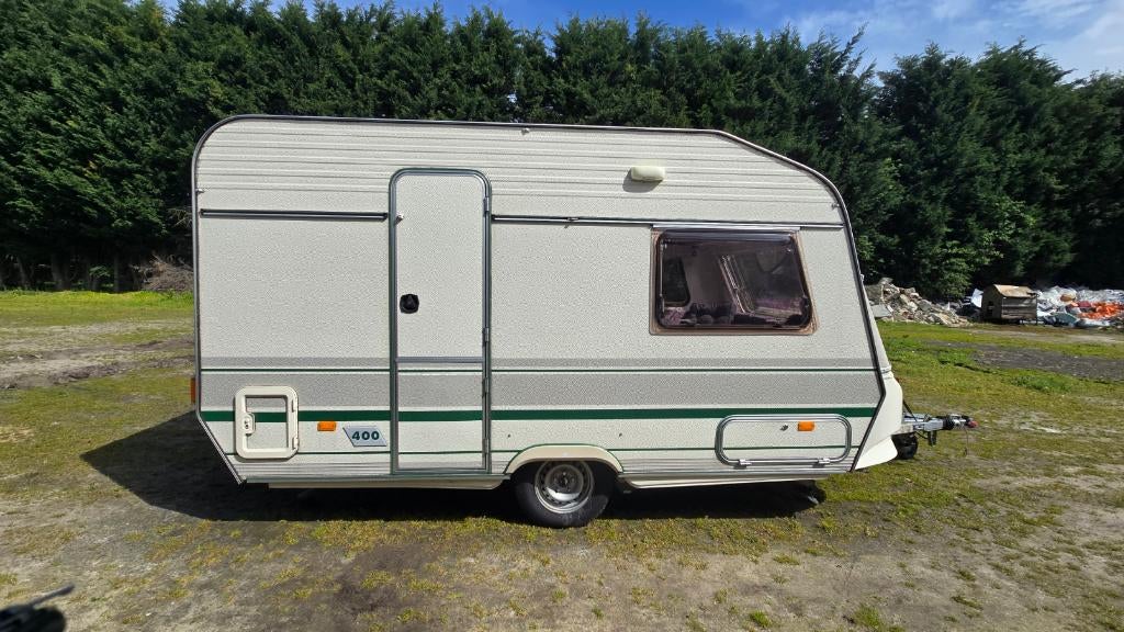 Chateau Chiara 400 + mover + voortent + Bovag 2024, Caravans en Kamperen, Overige typen, Chateau, Rondzit, Tot en met 2