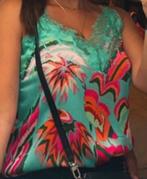 Spaghetti Top turqoise/roze kant mt. M, Maat 38/40 (M), Ophalen of Verzenden, Zo goed als nieuw, Zonder mouw