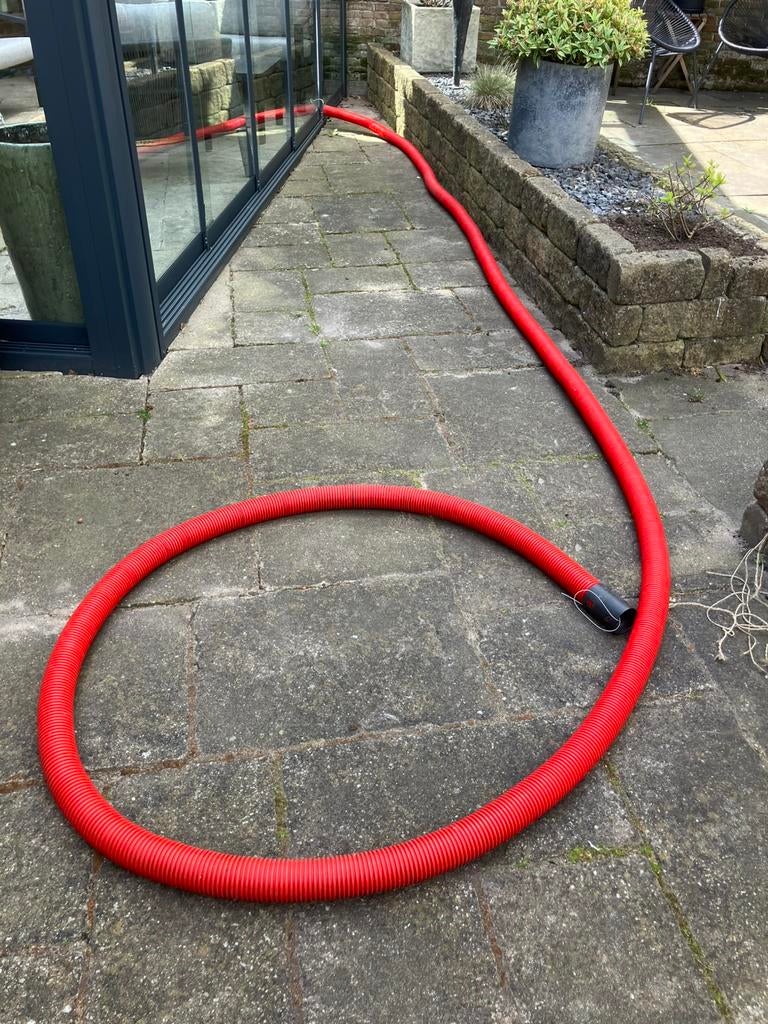 8,75 meter rode flexibele grondbuis 6 cm doorsnee buis slang, Ophalen, Pvc, 6 meter of meer, Overige typen