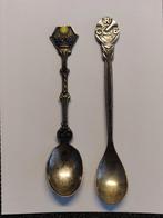 Theelepeltjes Coöperatieve Raiffeisen Bank en De Wijngaard, Ophalen of Verzenden