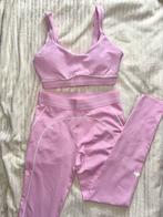 Alo Yoga set | roze | maat M & L, Maat 38/40 (M), Nieuw, Ophalen of Verzenden, Fitness of Aerobics