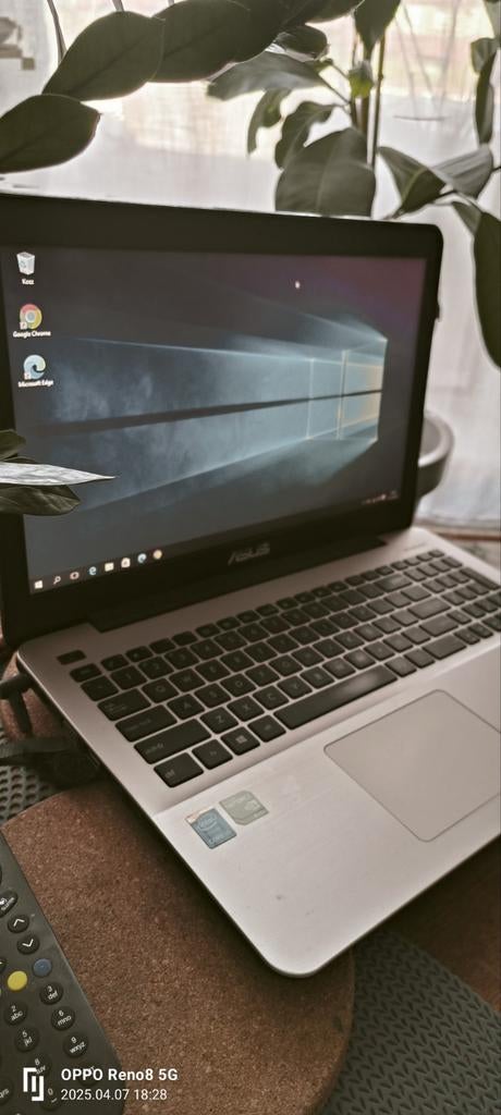 ASUS F555L Laptop - Goede staat, Gebruikt, HDD, 2 tot 3 Ghz, 8 GB