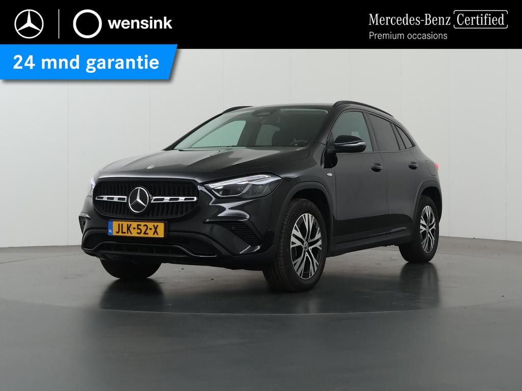 Mercedes-Benz GLA-klasse 250 e Luxury Line | Trekhaak | Nigh, Auto's, Mercedes-Benz, 4 cilinders, 16 kWh, Zwart, Bedrijf