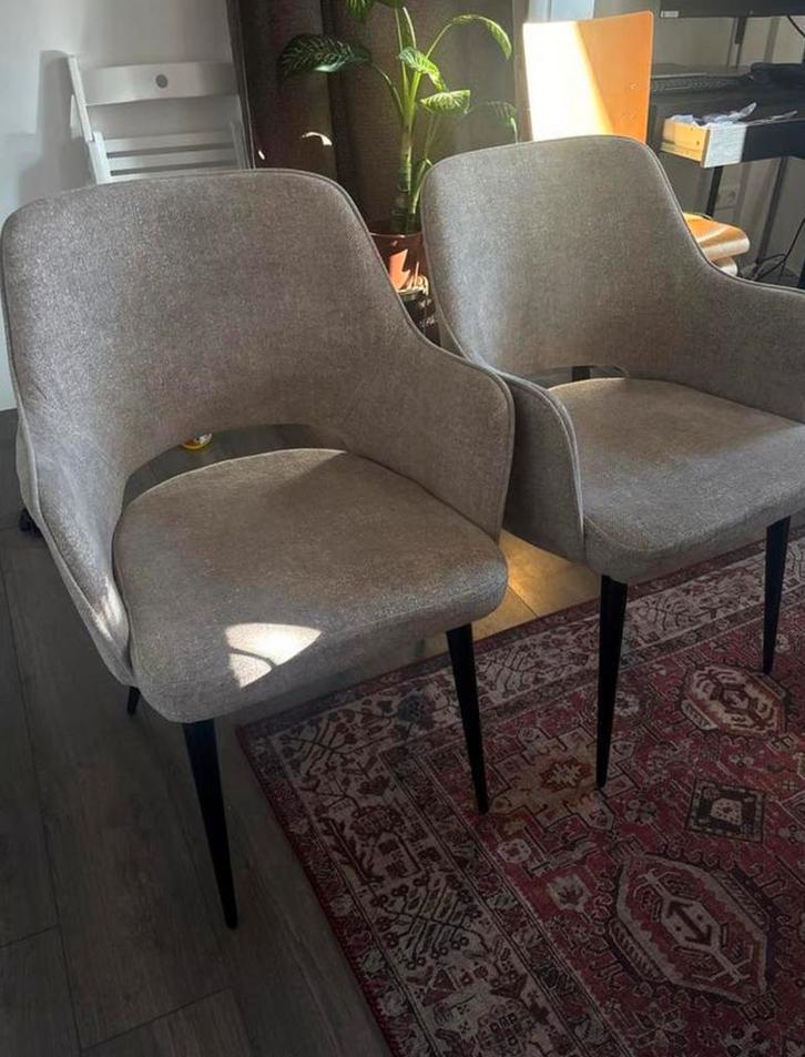 2 x eetkamerstoel Puck, Huis en Inrichting, Stoelen, Zo goed als nieuw, Twee, Ophalen