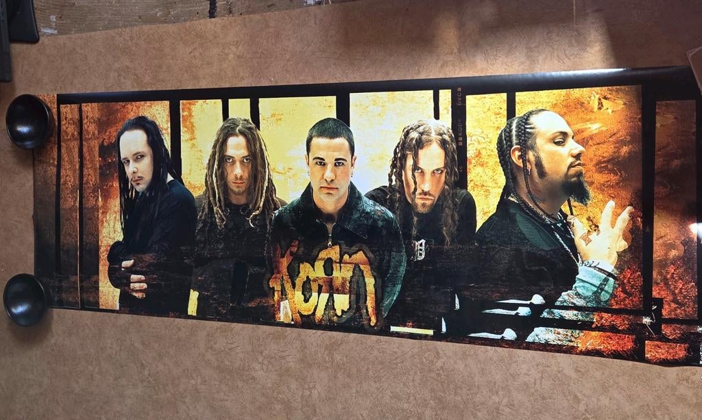 Korn Deurposter - Originele Band Merchandise - 158x53cm, Rechthoekig Staand, Deurposter of groter, Ophalen of Verzenden, Zo goed als nieuw