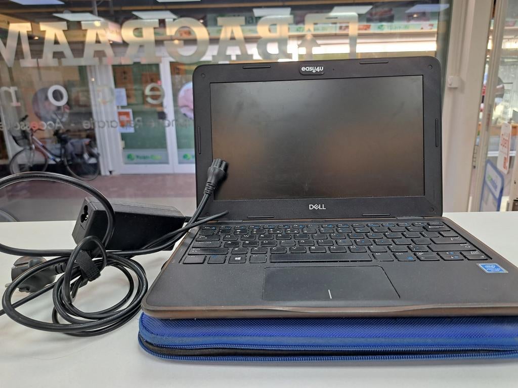 Dell Latitude 3190, Ophalen, 8 GB, SSD, Intel Celeron