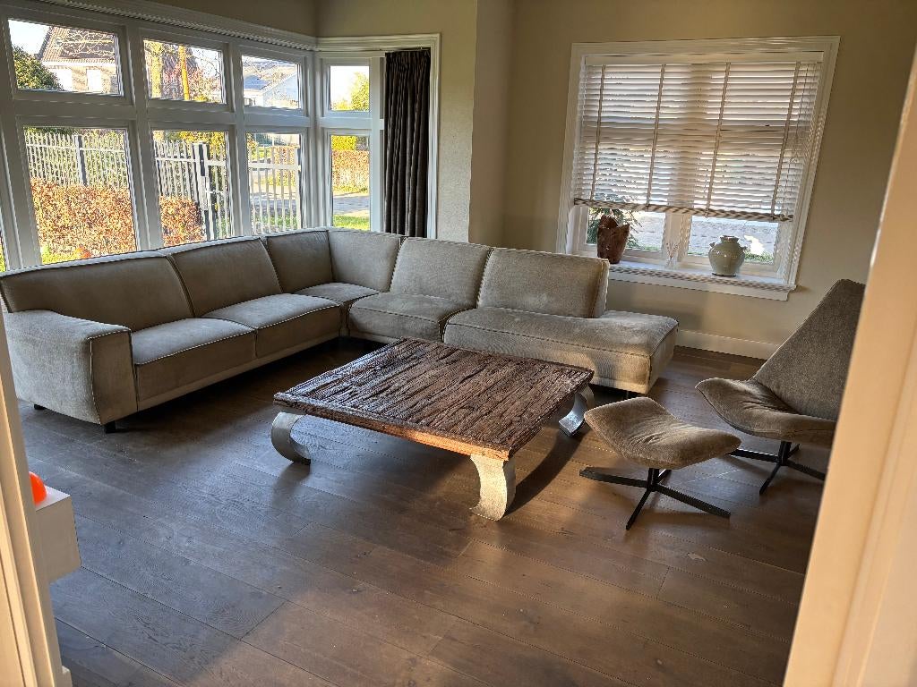 hoek bank stel 300 x 320 cm salon tafel draai stoel + poef, Ophalen, Gebruikt, Hoekbank, 300 cm of meer