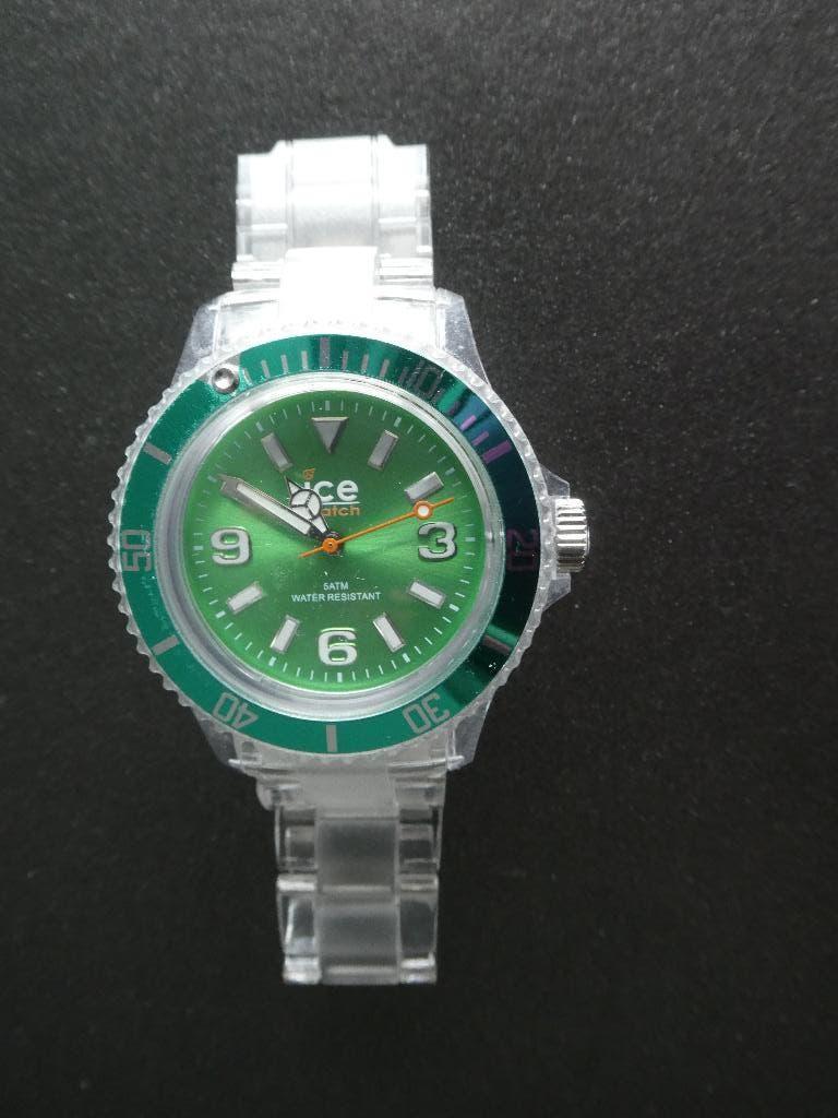 dameshorloge, Sieraden, Tassen en Uiterlijk, Horloges | Dames, Overige merken, Polshorloge, Kunststof, Ophalen of Verzenden