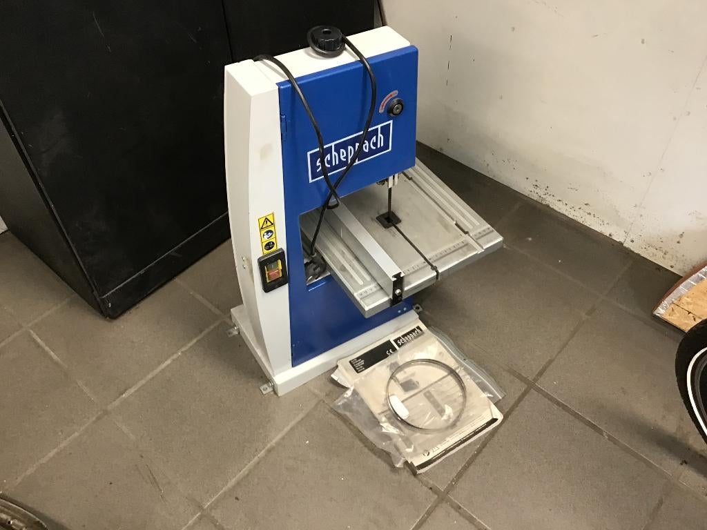 lintzaag voor de hobbyist, Ophalen, Minder dan 30 mm, Gebruikt, Lintzaag