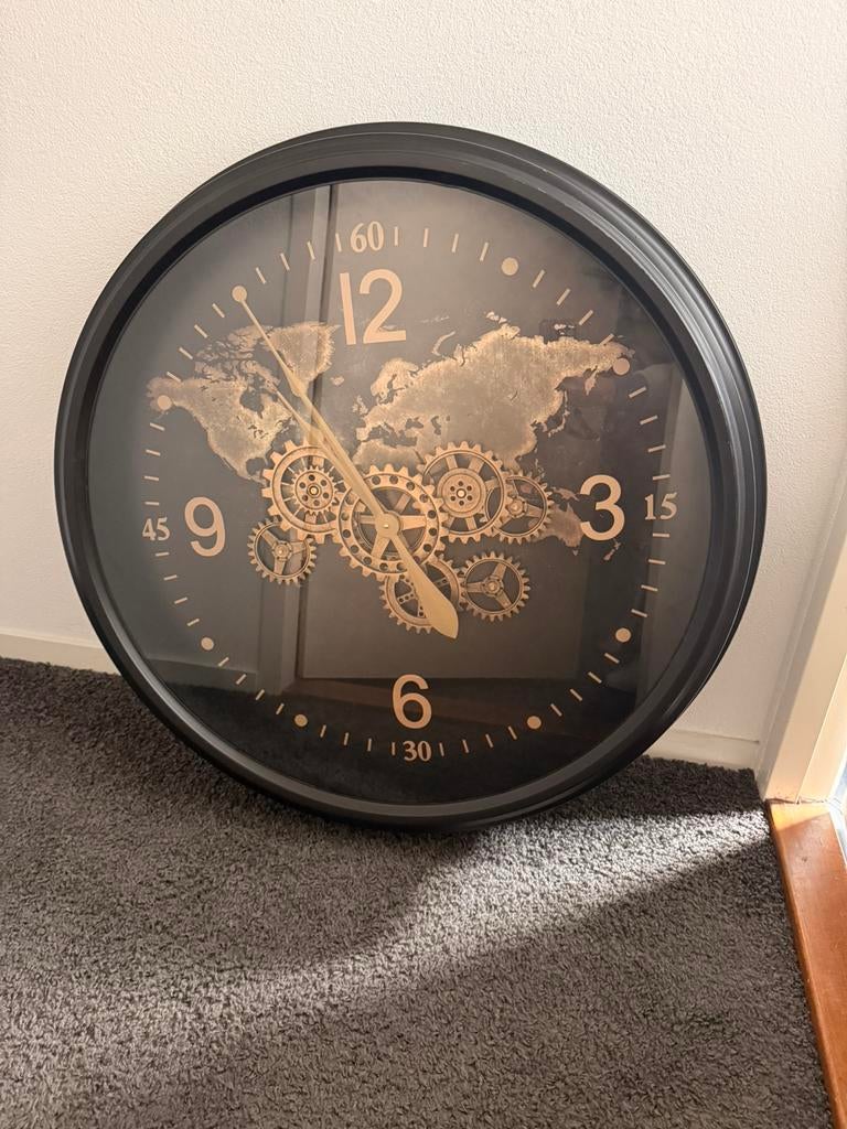 Grote wandklok, Ophalen, Zo goed als nieuw, Wandklok