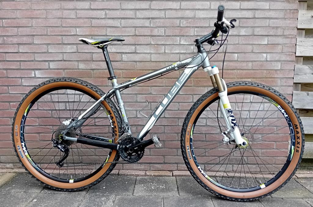 Mooie Cube LTD SL 29er. XT en SLX 3x10 versnellingen, Fietsen en Brommers, Fietsen | Mountainbikes en ATB, Gebruikt, Hardtail