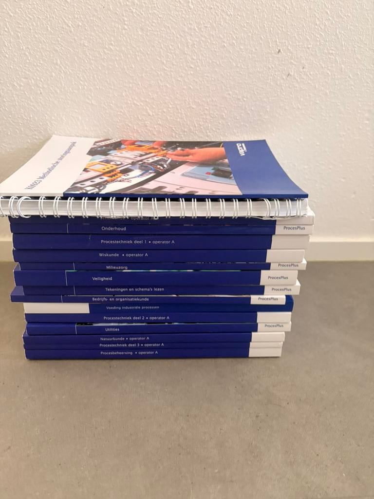 Procesopparator Vapro A boeken, Boeken, Ophalen, Zo goed als nieuw