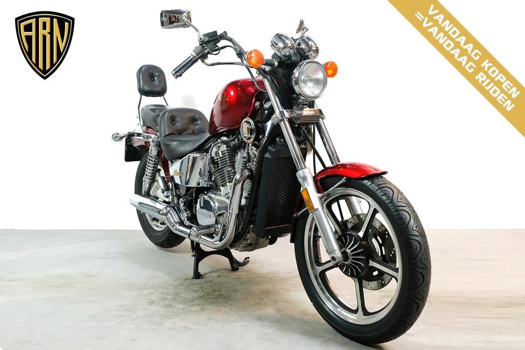 Honda VT 700 C SHADOW (bj 1987), Chopper, 694 cc