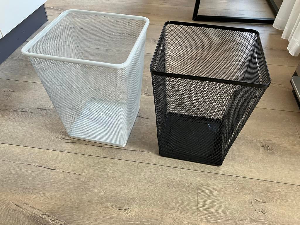 IKEA prullenbakken wit en zwart, Ophalen, Gebruikt, Minder dan 10 liter, Metaal