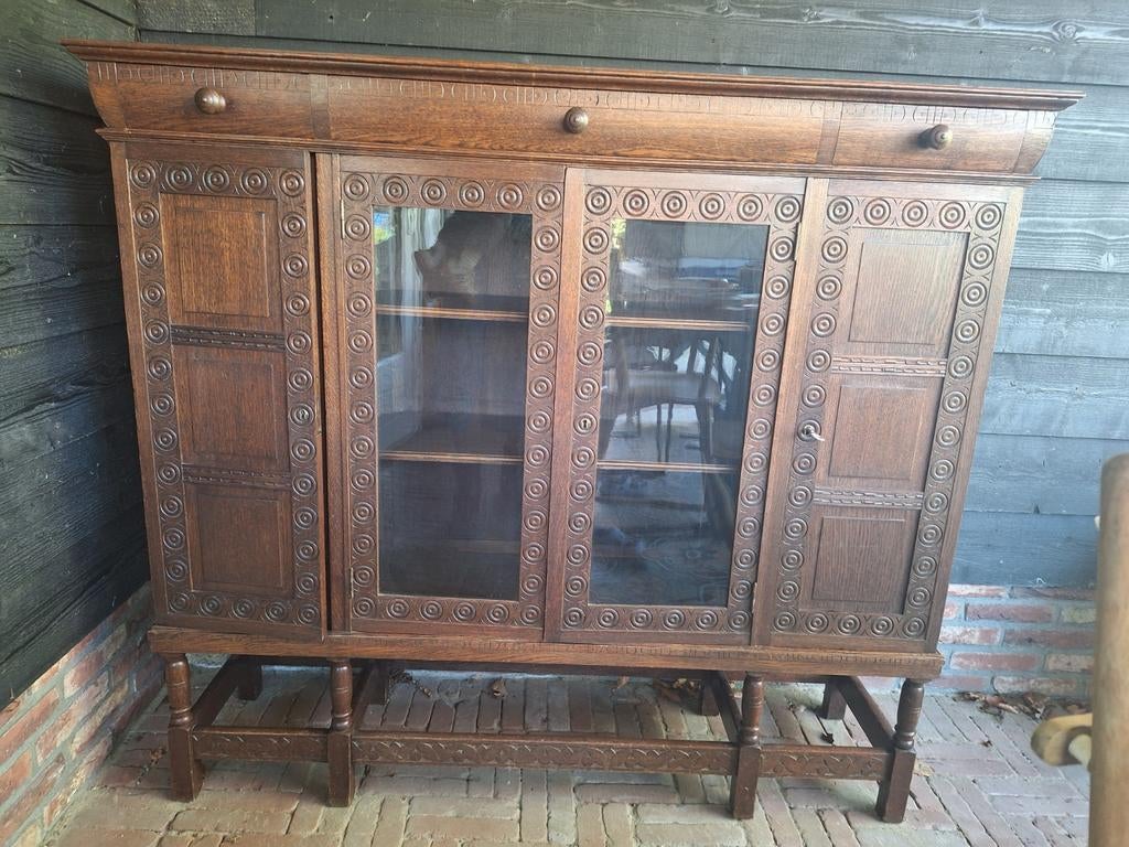 Antieke eikenhouten kast met origineel glas, Ophalen of Verzenden