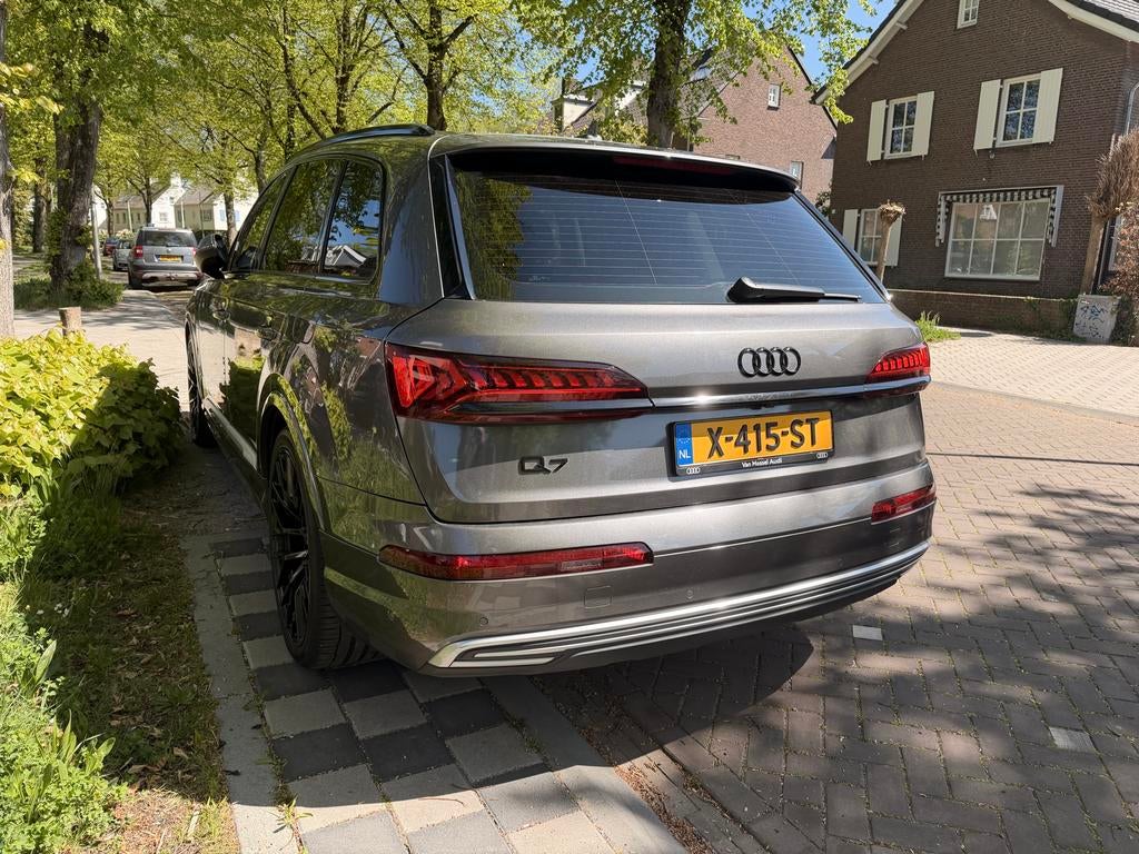 Audi Q7 3.0 TDI 374pk E-tron Quattro Tiptronic 2018 Grijs, Auto's, Audi, Automaat, 258 pk, 2420 kg, Particulier