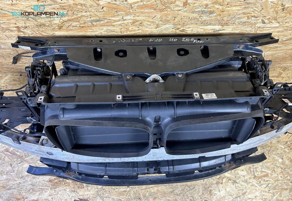 BMW 5 Serie F10 F11 Voorfront koelerpakket radiateur, Ophalen, Gebruikt, -, -