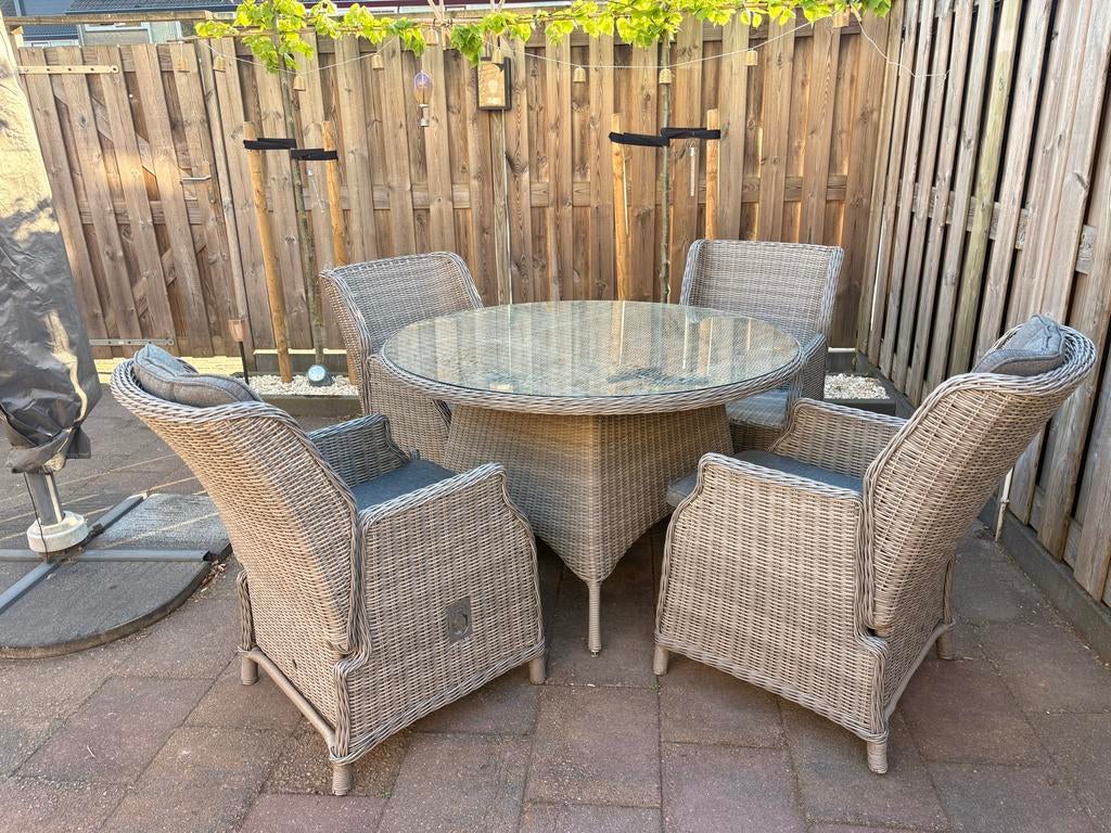 Intratuin tuinset met 4 stoelen, Tuin en Terras, Ophalen, 4 zitplaatsen, Gebruikt, Eettafel