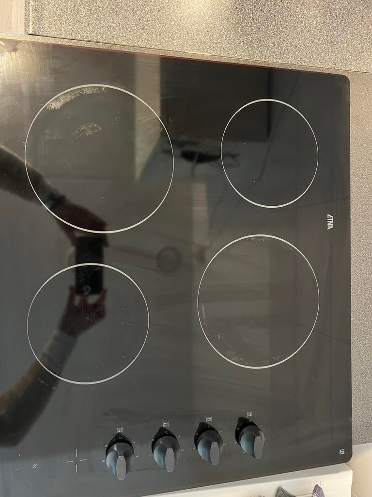 Etna keramische kookplaat EKP358WIT -, Witgoed en Apparatuur, Ophalen, Gebruikt, Keramisch, 4 kookzones