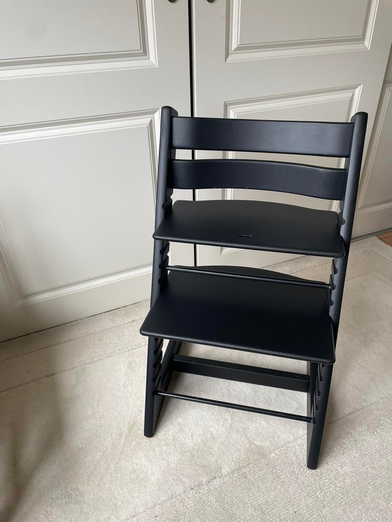 Stokke tripp trapp mat zwart geschikt voor alle accessoires, Kinderen en Baby's, Kinderstoelen, Ophalen of Verzenden, Zo goed als nieuw