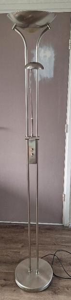 Gratis: Stalamp, Ophalen, Gebruikt, Metaal, 150 tot 200 cm