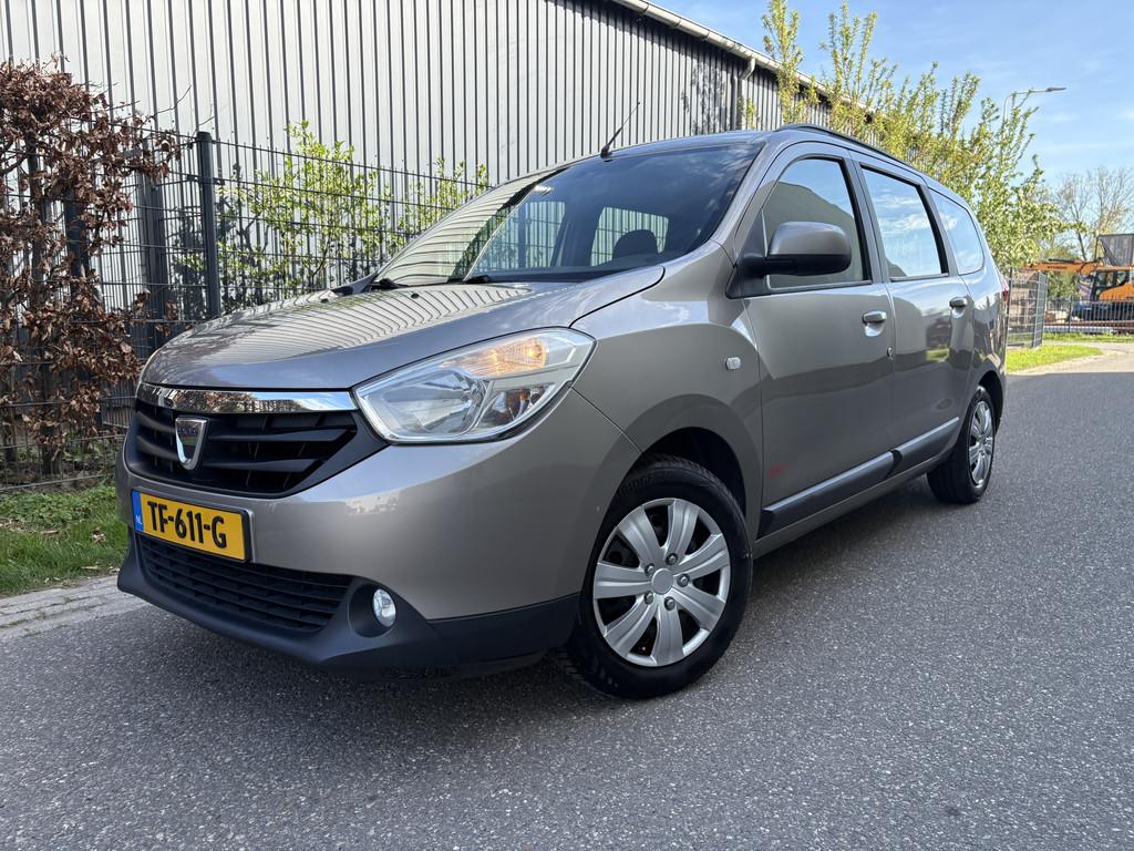 Dacia Lodgy 1.6 MPi 5p / AIRCO / APK 3-2027 (bj 2013), Auto's, Dacia, Voorwielaandrijving, Gebruikt, Bruin, 14 km/l