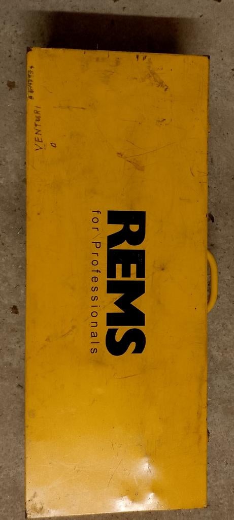 Rems professionele buigmachine, Ophalen