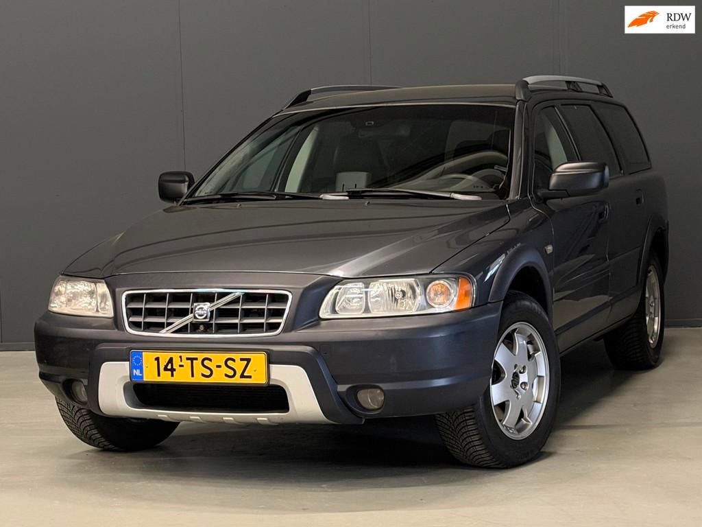 Volvo XC70 2.5 T Ocean Race AUTOMAAT LEDER|CRUISE|PDC|TREKHA, Auto's, Volvo, XC70, 2521 cc, Leder, Vierwielaandrijving