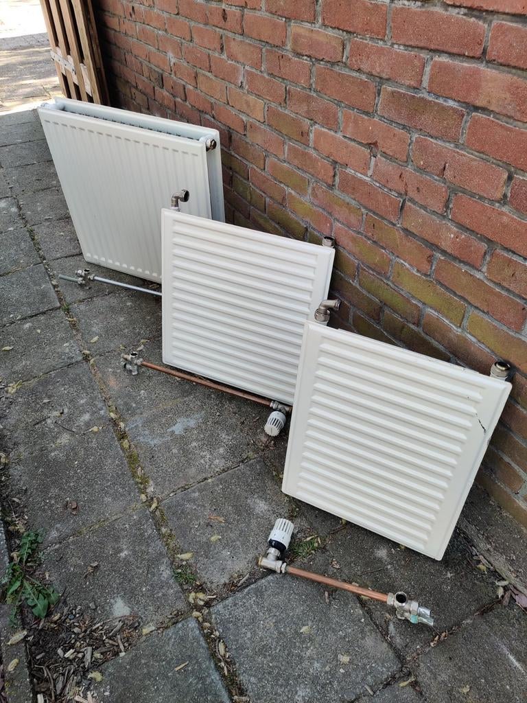 2 radiatoren, gebruikt, diverse afmetingen, Ophalen, Gebruikt, Radiator, 30 tot 80 cm