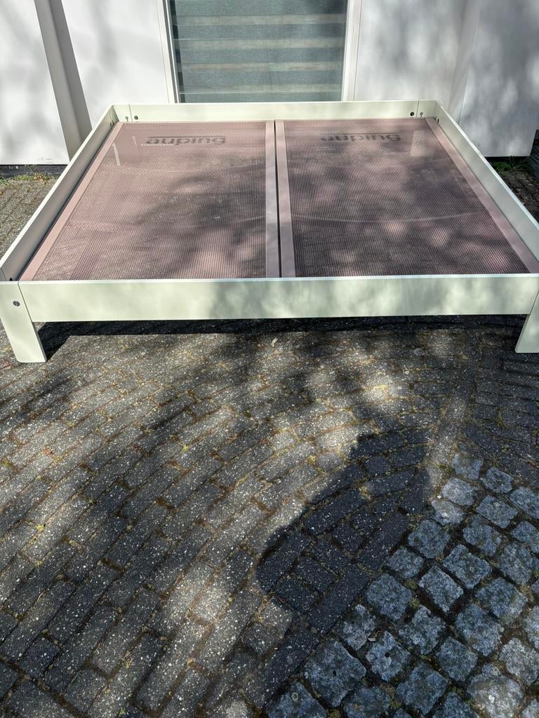 Te koop  King size Auping Auronde  200x200 kleur wit, Ophalen of Verzenden, Huis en Inrichting