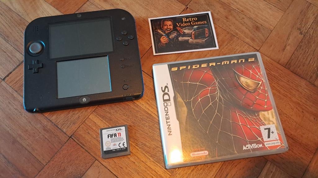 Nintendo 2DS met Spiderman game en FIFA 11, Met games, Blauw, 2DS, Ophalen of Verzenden