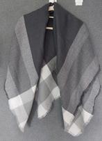 Sjaal / omslagdoek vierkant 120x120cm, Kleding | Dames, Ophalen of Verzenden, Gedragen, Sjaal