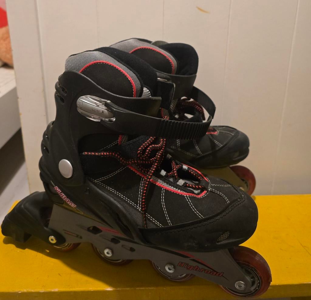 Nijdam skeelers mt 40 met nieuwe bescherming, Ophalen of Verzenden, Zo goed als nieuw