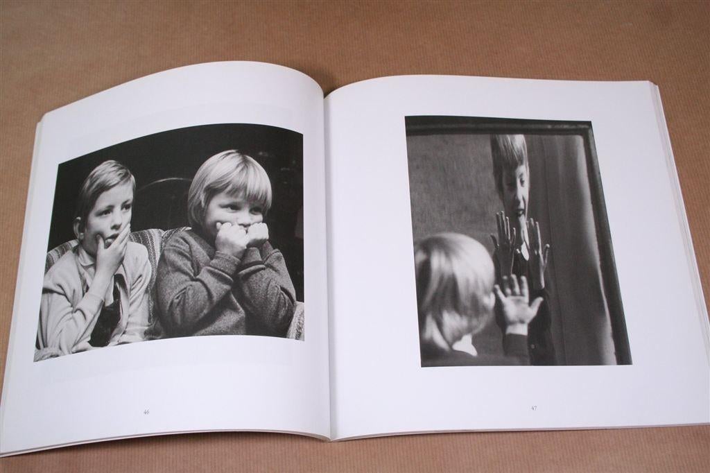 Spelenderwijs — Kinderfoto's van Rees Diepen, Ophalen of Verzenden, Zo goed als nieuw, Fotografen