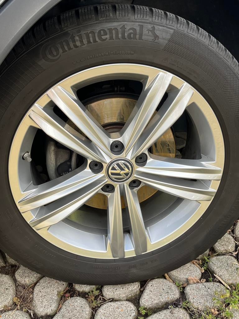 Originele VW Sebring 18” velgen met continental winterbanden, Auto-onderdelen, Banden en Velgen, Ophalen, 18 inch, Gebruikt, Banden en Velgen